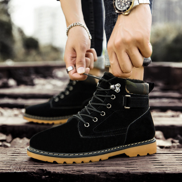 Χειμερινές μπότες ανδρών με ανθεκτική σόλα