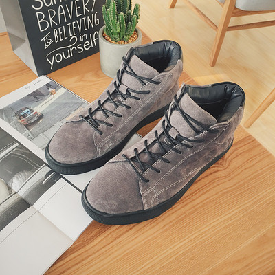 Κομψά πάνινα παπούτσια ανδρών σε τρία χρώματα με επίπεδη σόλα