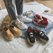 Ενδιαφέρουσες μπλούζες ανδρών σε τέσσερα χρώματα