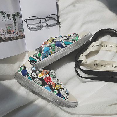 Ανδρικά παπούτσια χρωμάτων σε δύο μοντέλα