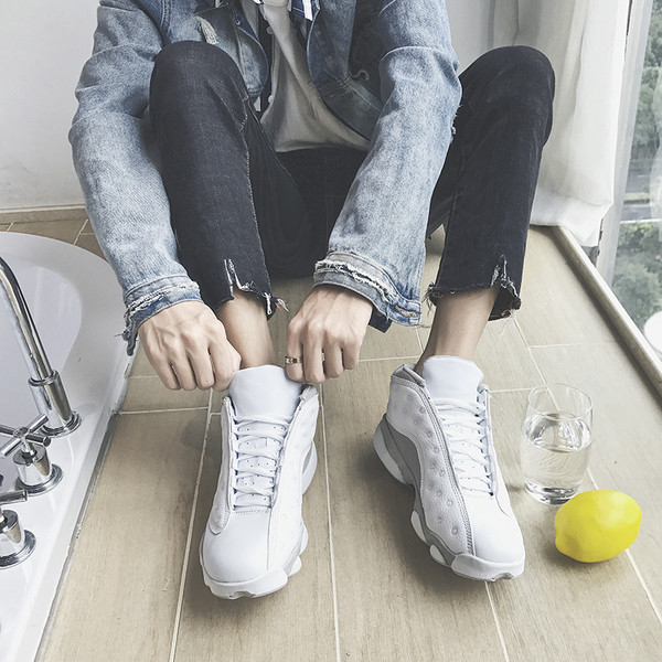 Αθλητικά πάνινα παπούτσια ανδρών με άνετες κάλτσες