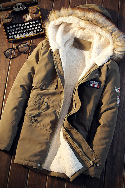 Дълго топло мъжко яке с качулка с пух