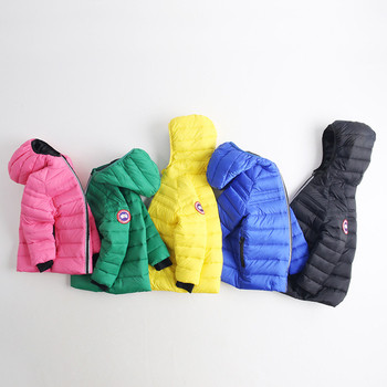 Παιδικό casual μπουφάν με κουκούλα και εκτύπωση σε μανίκια σε διάφορα χρώματα