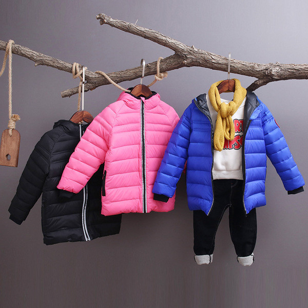 Παιδικό casual μπουφάν με κουκούλα και εκτύπωση σε μανίκια σε διάφορα χρώματα