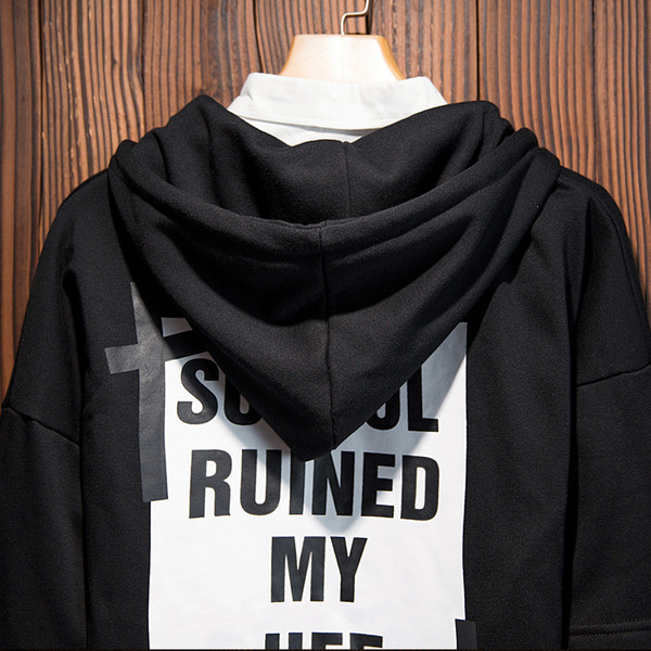 Мъжки суичър в черно и червено - 2 модела