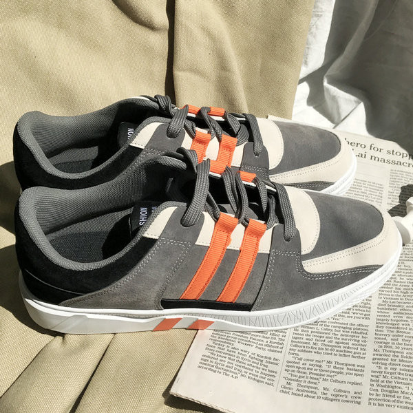 Κομψά πάνινα παπούτσια ανδρών - 4 μοντέλα