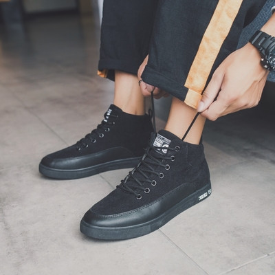 Κομψά υποδήματα από φθινόπωρο και χειμώνα