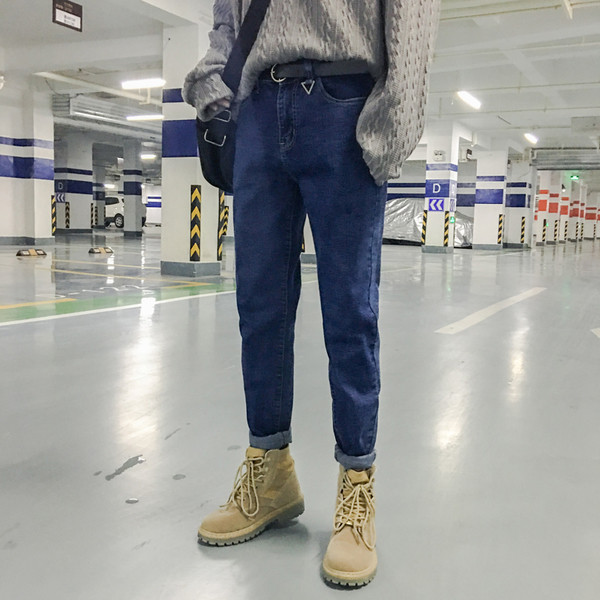 Καθαρίστε τα αρσενικά μακρύ τζιν