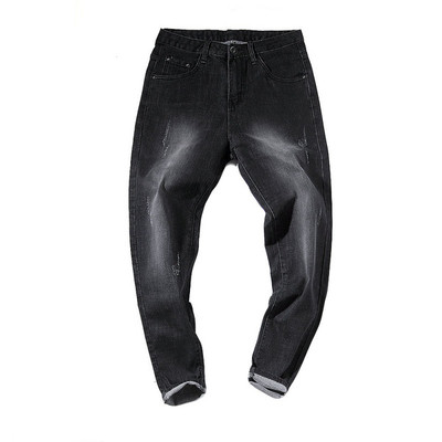 Κάνει τα καθαρά τζιν των ανδρών