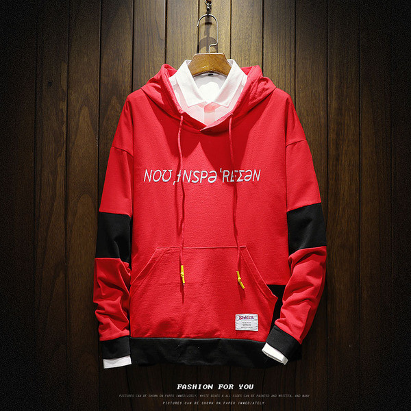 Ανδρικά μπλούζα σε 2 κομψούς χρωματικούς συνδυασμούς