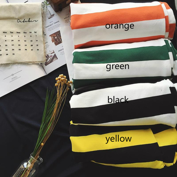 Ανδρική ριγέ μπλούζα σε διάφορα χρώματα