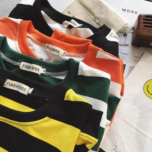 Ανδρική ριγέ μπλούζα σε διάφορα χρώματα