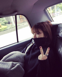 Γυναικείο φούτερ χειμώνα-μπλούζα σε δύο χρώματα, εντυπωσιακά χρώματα