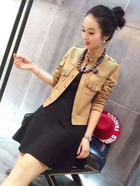 Κυρίες κομψό σακάκι με κουμπιά και κρόσσια σε τρία χρώματα