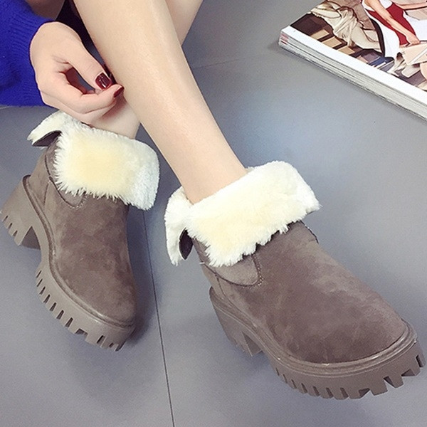 Καθημερινές ελαφρές μπότες κυρίες με ανθεκτική σόλα σε δύο χρώματα