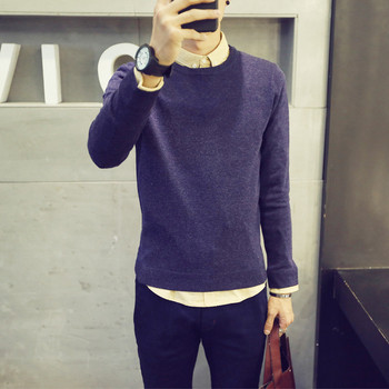 Απλό, καθημερινό πουλόβερ για άνδρες με κολάρο σε σχήμα Ο σε διάφορα χρώματα