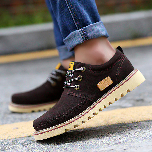 Ανδρικά παπούτσια σε οικολογικό σουέτ σε τρία χρώματα