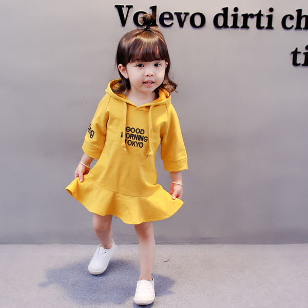 Есенно-зимна рокля за момичета с качулка и надпис