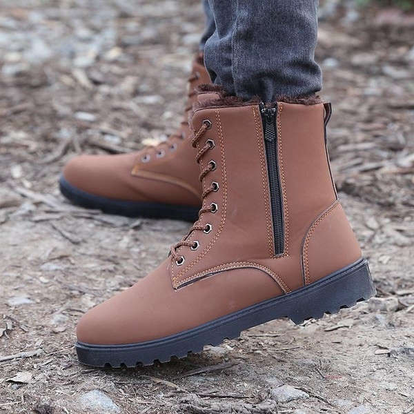 Ζεστές ανδρικές μπότες με ανθεκτική σόλα σε διαφορετικά χρώματα