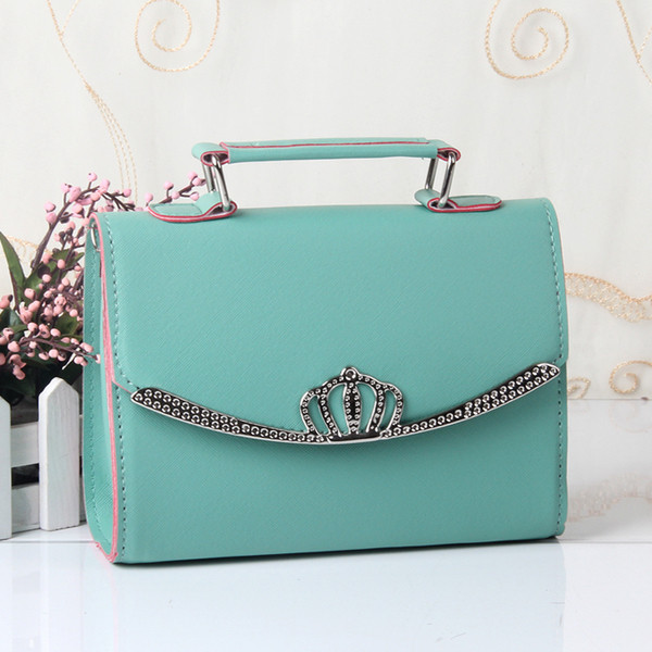 Απλή τσάντα με κορώνα σε διάφορα χρώματα