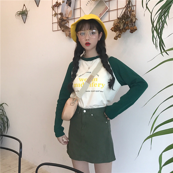 Γυναικεία πουκάμισα με τρίχρωμη επιγραφή