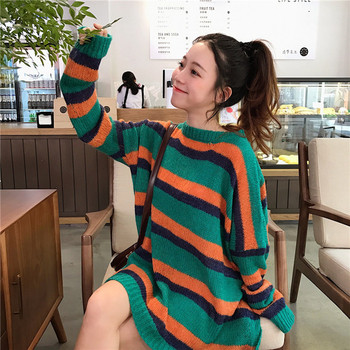 Дамски сладък пуловер в свободен стил в два цвята