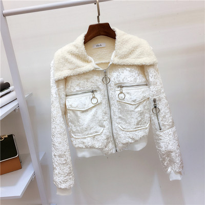 Стилно скъсено дамско яке с плюшена яка, в няколко цвята