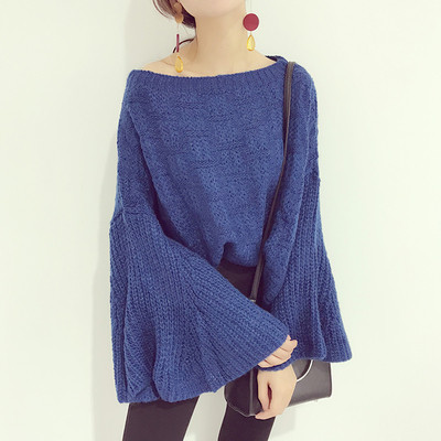 Πουλόβερ από πλεκτό κυρίες σε χαλαρό ύφος με κομμένα μανίκια