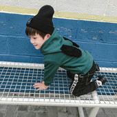 Παιδικό μπικίνι για αγόρια με σπαθί, με κουκούλα και αυτιά σε δύο χρώματα