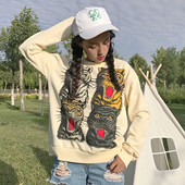 Περιστασιακή γυναικεία μπλούζα με εικόνες κατάλληλες για τις κρύες μέρες