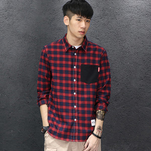 Μοντέρνο ανδρικό πουκάμισο με τσέπη σε δύο χρώματα