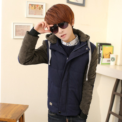 Ежедневно зимно мъжко яке с цветна качулка и ръкави в четири цвята