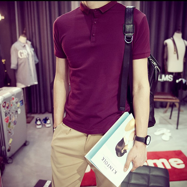 Αντρικά κοντομάνικα μπλουζάκια με τριών χρωμάτων αιχμές