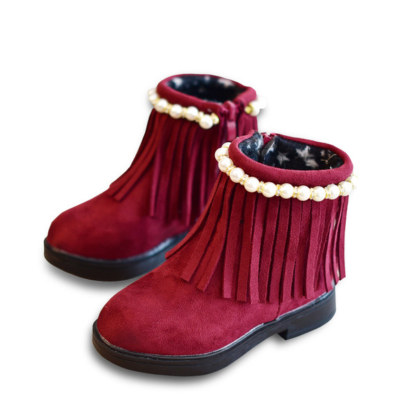 Κομψές παιδικές μπότες για κορίτσια με περιθώρια και σε δύο μοντέλα - με υπερχείλιση και χωρίς