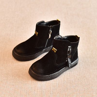 Παιδικές μπότες για κορίτσια σε τρία χρώματα