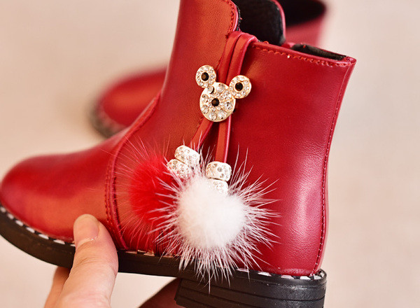 Περιστασιακές παιδικές μπότες για κορίτσια με χνούδι, μαύρα και κόκκινα