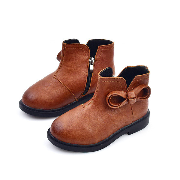 Περιστασιακές χειμωνιάτικες μπότες για κορίτσια σε τρία χρώματα