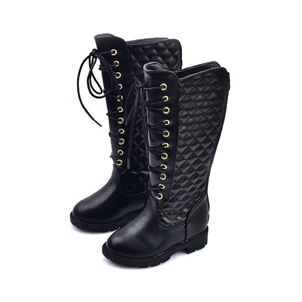 Κομψές παιδικές μπότες για κορίτσια οικολογικού δέρματος σε κόκκινο και μαύρο χρώμα με γραβάτες