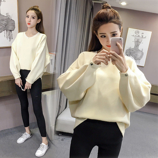 Ежедневен изчистен пуловер в широк модел в два цвята