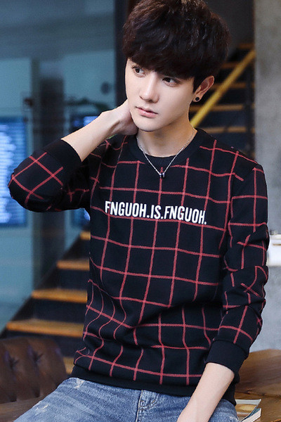 Φανελάκι φθινοπωρινής-χειμερινής μανίκι με ενδιαφέρουσα επιγραφή σε τρία χρώματα