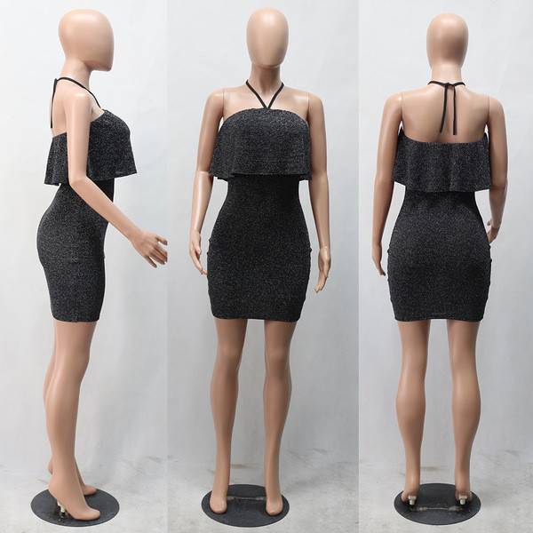 Γυαλιστερό φόρεμα σύντομης κυρίας με μαύρο χρώμα