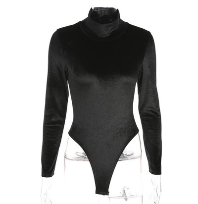 Κομψή γυναικεία μπλούζα με μαύρο γιακά