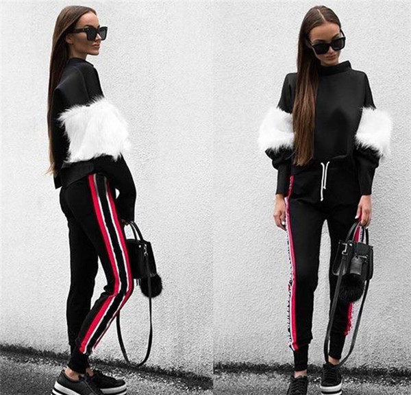 Κυρίες μπλούζα με ενδιαφέρον μανίκια σε μαύρο χρώμα