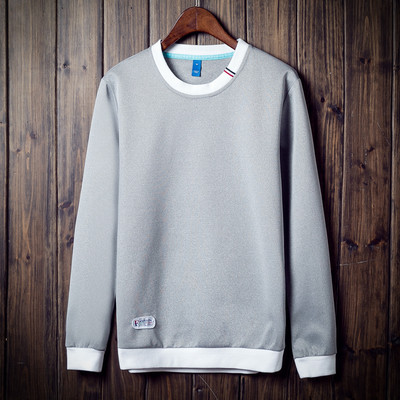 Μοντέρνα μπλούζα ανδρών με πεντάχρωμο O-κολάρο