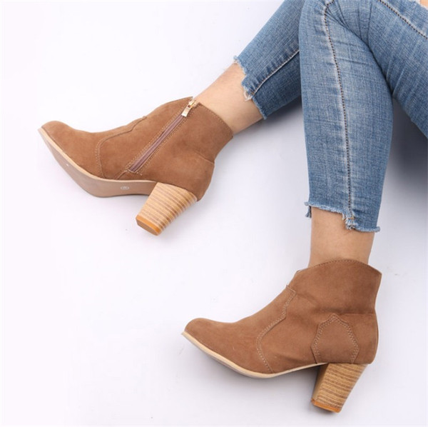 Ретро дамски боти на ток от еко велур