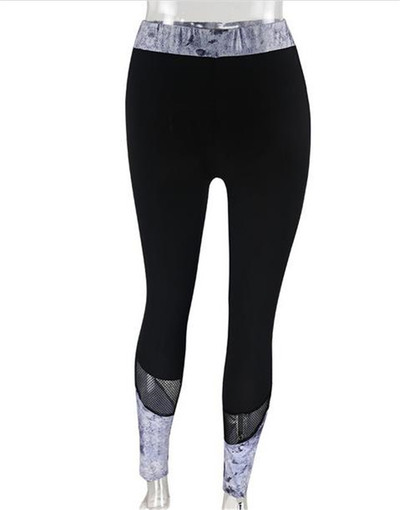 Γυναικεία μαύρη σφήνα κατάλληλη για αθλήματα