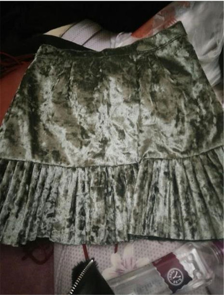 Γυναικείες φούστες με υψηλή μέση