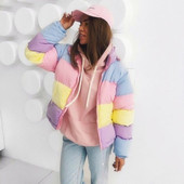Ежедневно зимно дамско яке в шарени преливащи цветове 