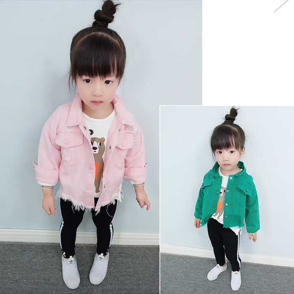 Μοντέρνο μωρό άνοιξη-φθινόπωρο μπουφάν για τα κορίτσια με δύο χρωμάτων επιγραφή στο πίσω μέρος