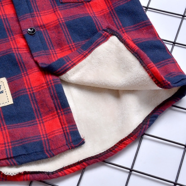 Μοντέρνο πουκάμισο για αγόρια σε δύο χρώματα